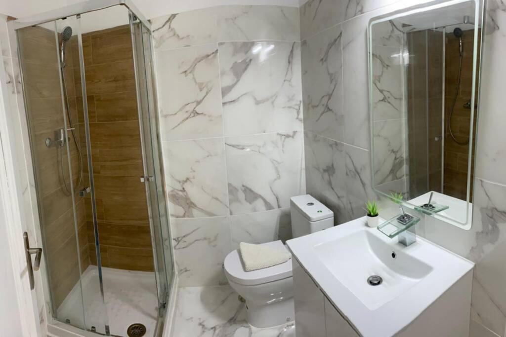 Barreiro Central Apartment Екстериор снимка