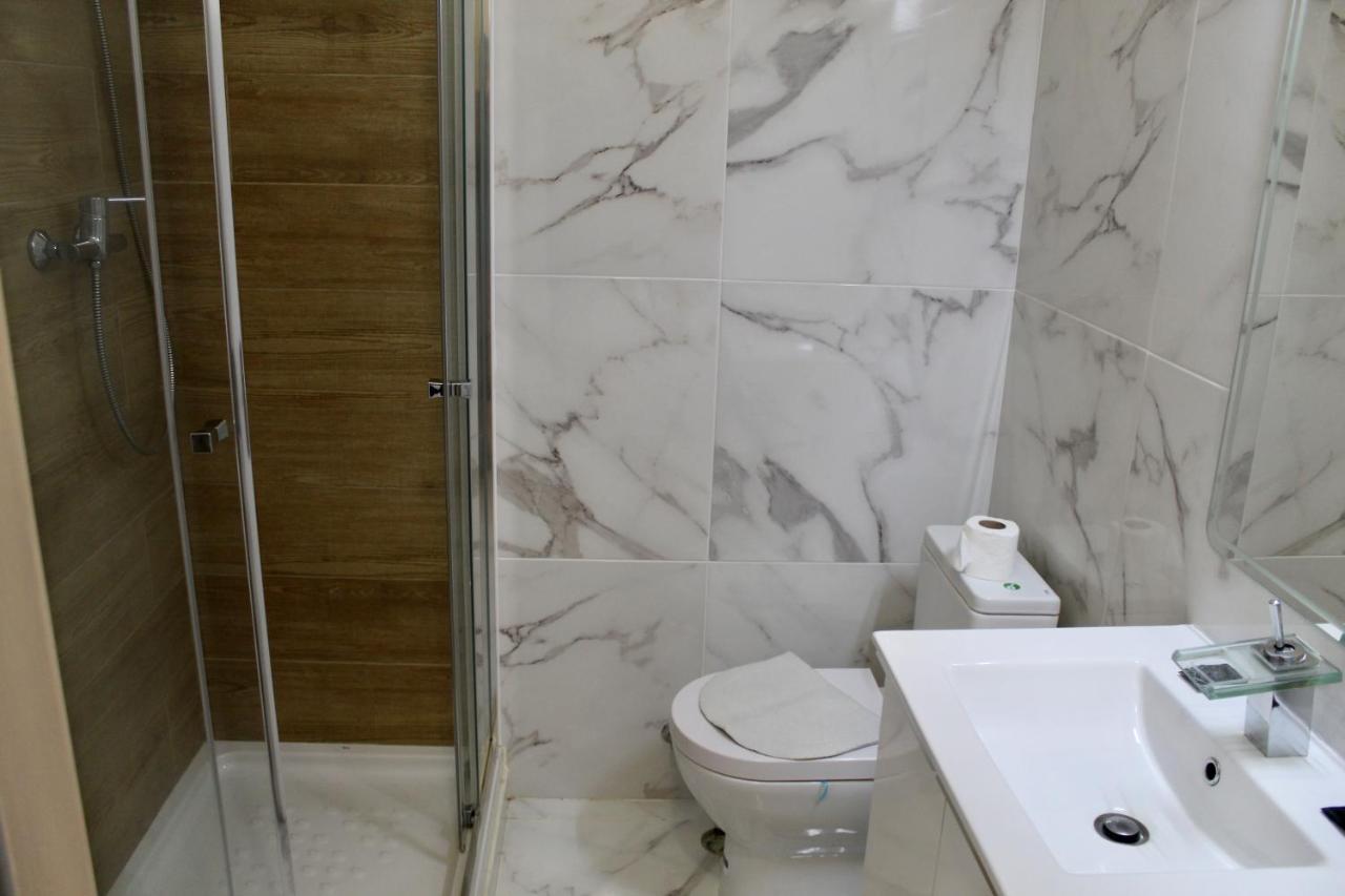Barreiro Central Apartment Екстериор снимка